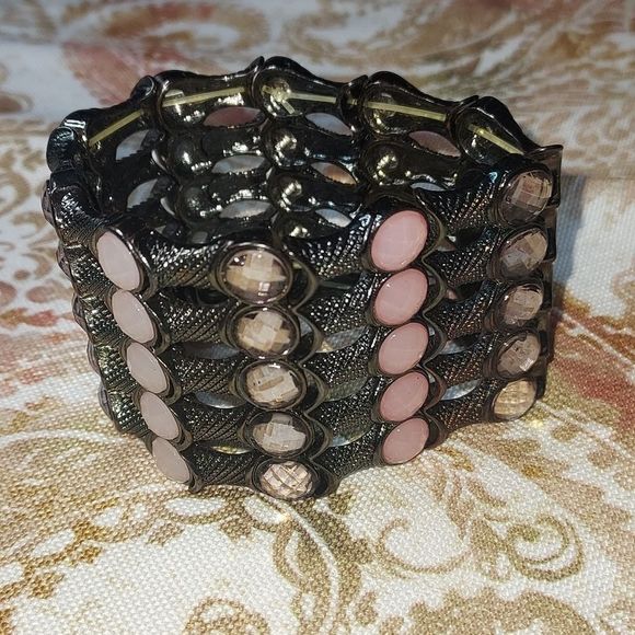 Bracelet  - Picture 3 of 6